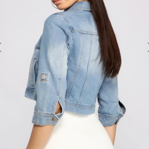 Women's Cropped Denim Jacket size Small - Picture 1 of 9